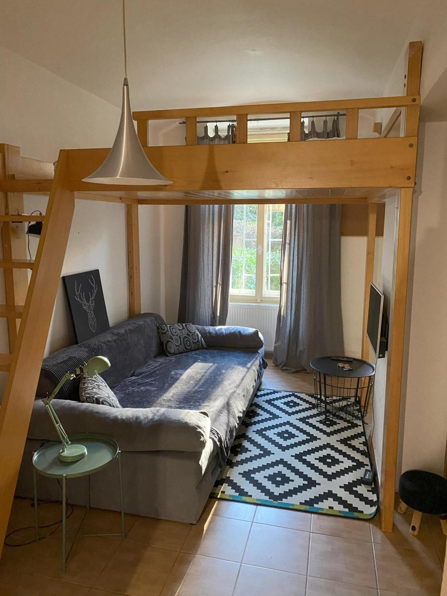 Cozy Garden Apartment In The Heart Of Prague Exterior photo